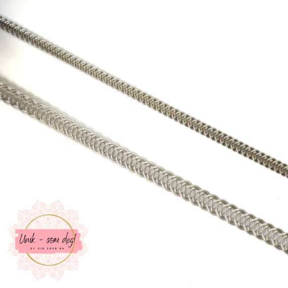Metall spiler