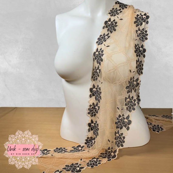Blonde 21 cm - beige med koksgrå blomster