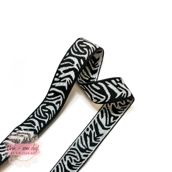 Linnings strikk 25mm LOVE | sort og hvit