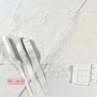 BH sett med prikkete stretch mes